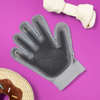 Šunų šepetys–pirštinė priežiūrai